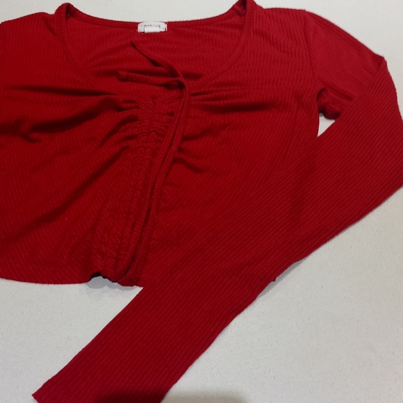 Top - Picture 4 of 5